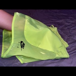 Nike air shorts (Neon)